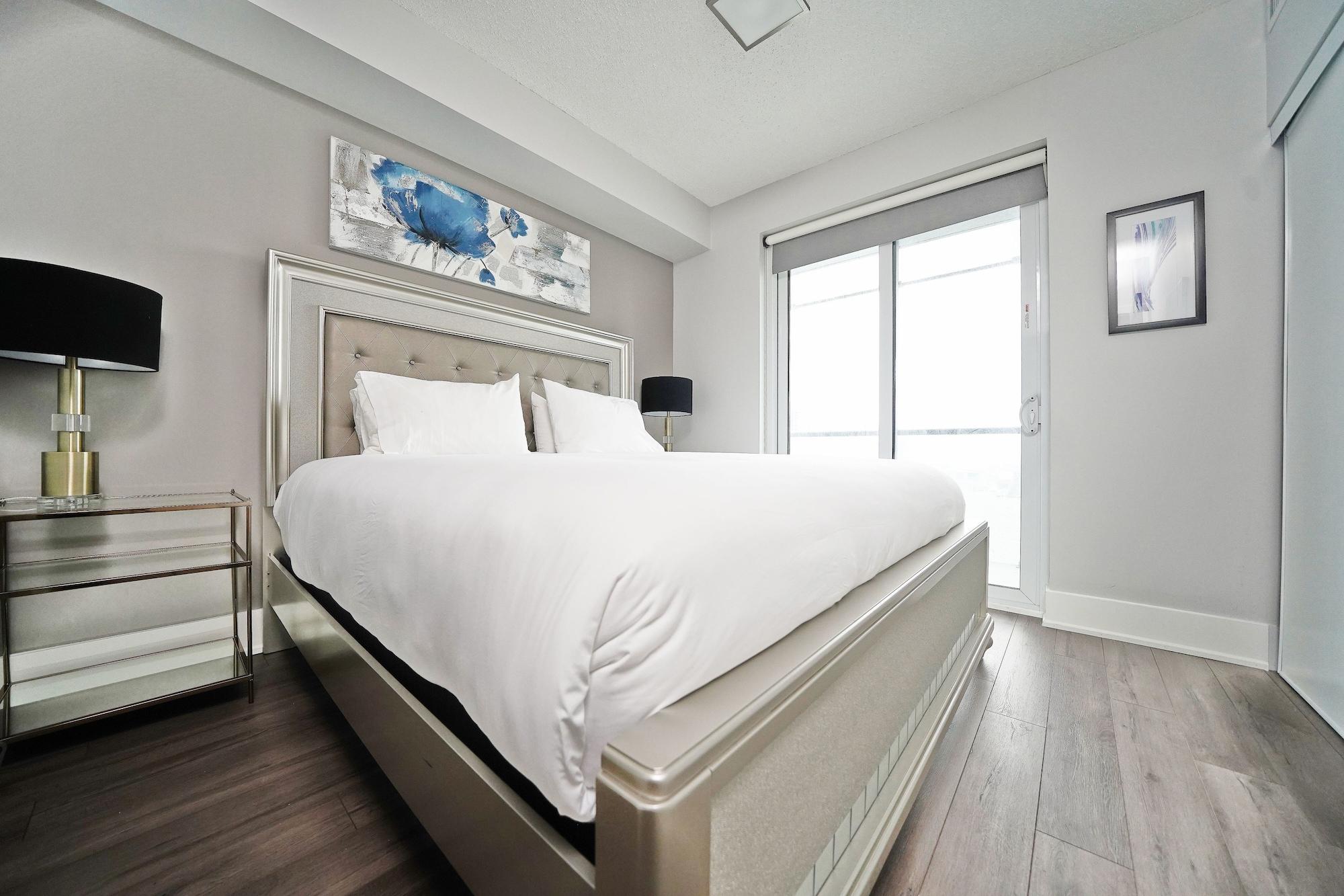 Grand Royal Condos - Cn Tower Toronto Zewnętrze zdjęcie
