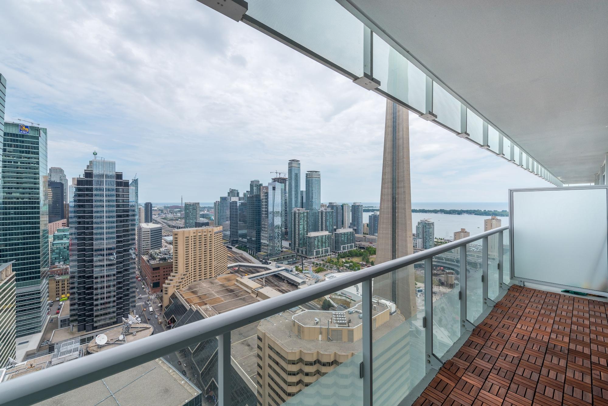 Grand Royal Condos - Cn Tower Toronto Zewnętrze zdjęcie