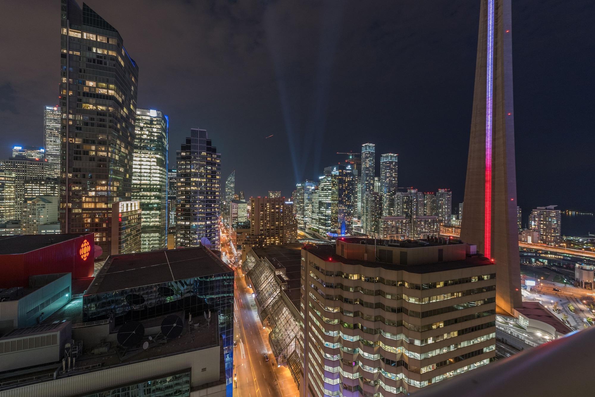 Grand Royal Condos - Cn Tower Toronto Zewnętrze zdjęcie