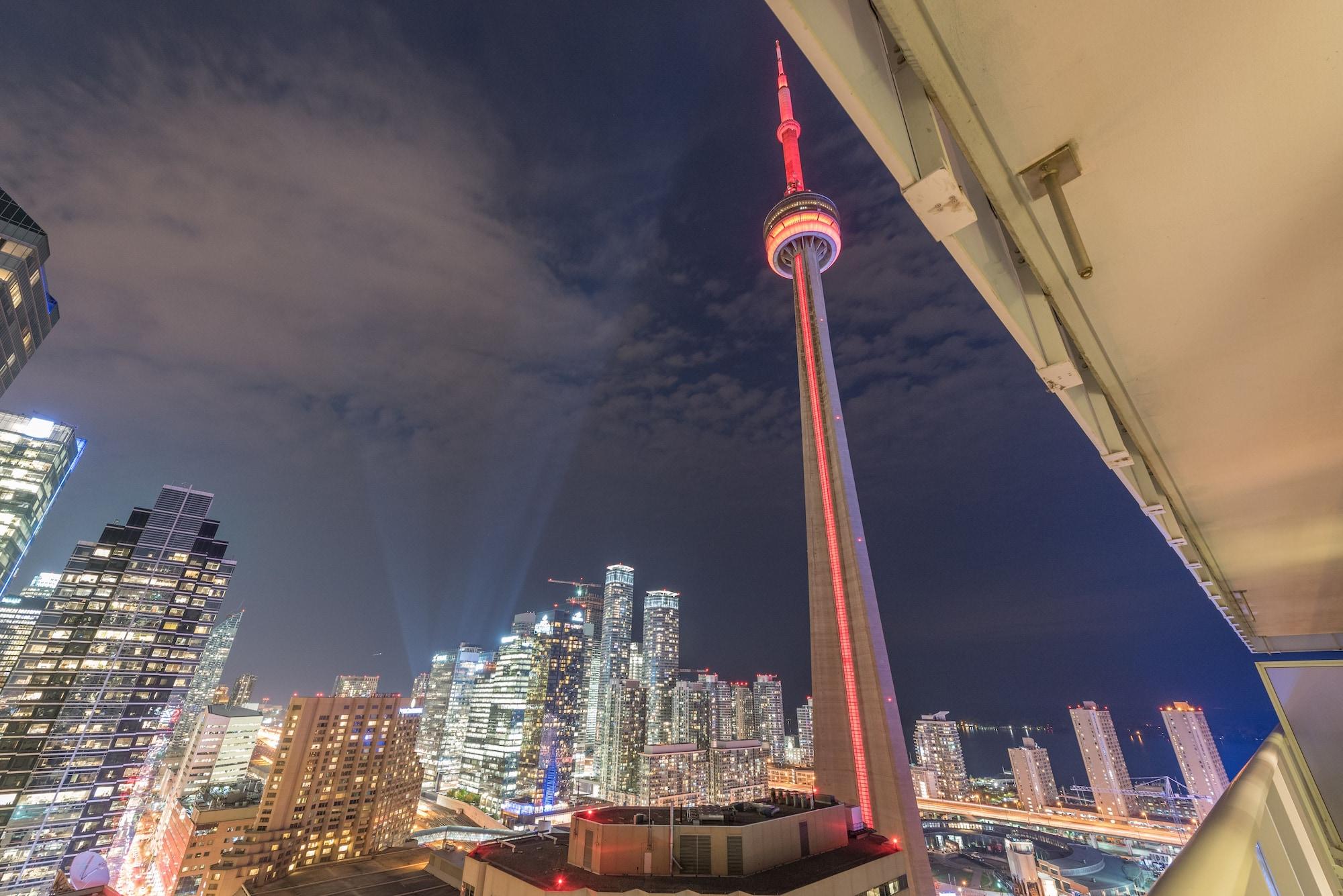 Grand Royal Condos - Cn Tower Toronto Zewnętrze zdjęcie