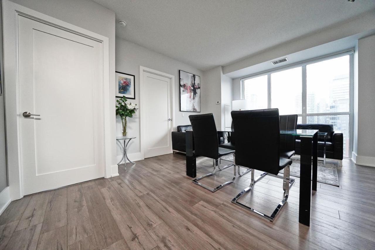 Grand Royal Condos - Cn Tower Toronto Zewnętrze zdjęcie